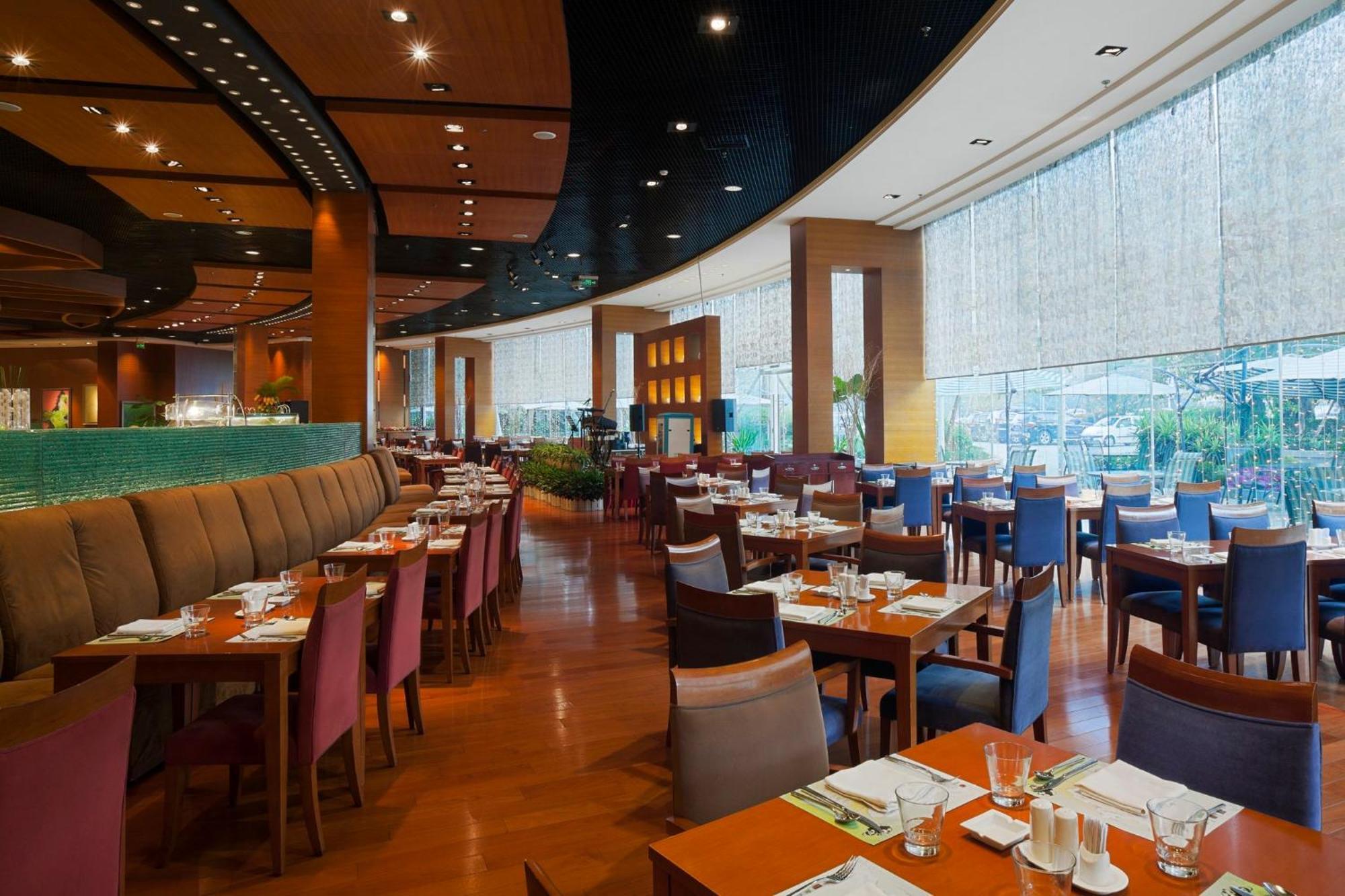 Holiday Inn Chengdu Century City-Westtower Exterior photo